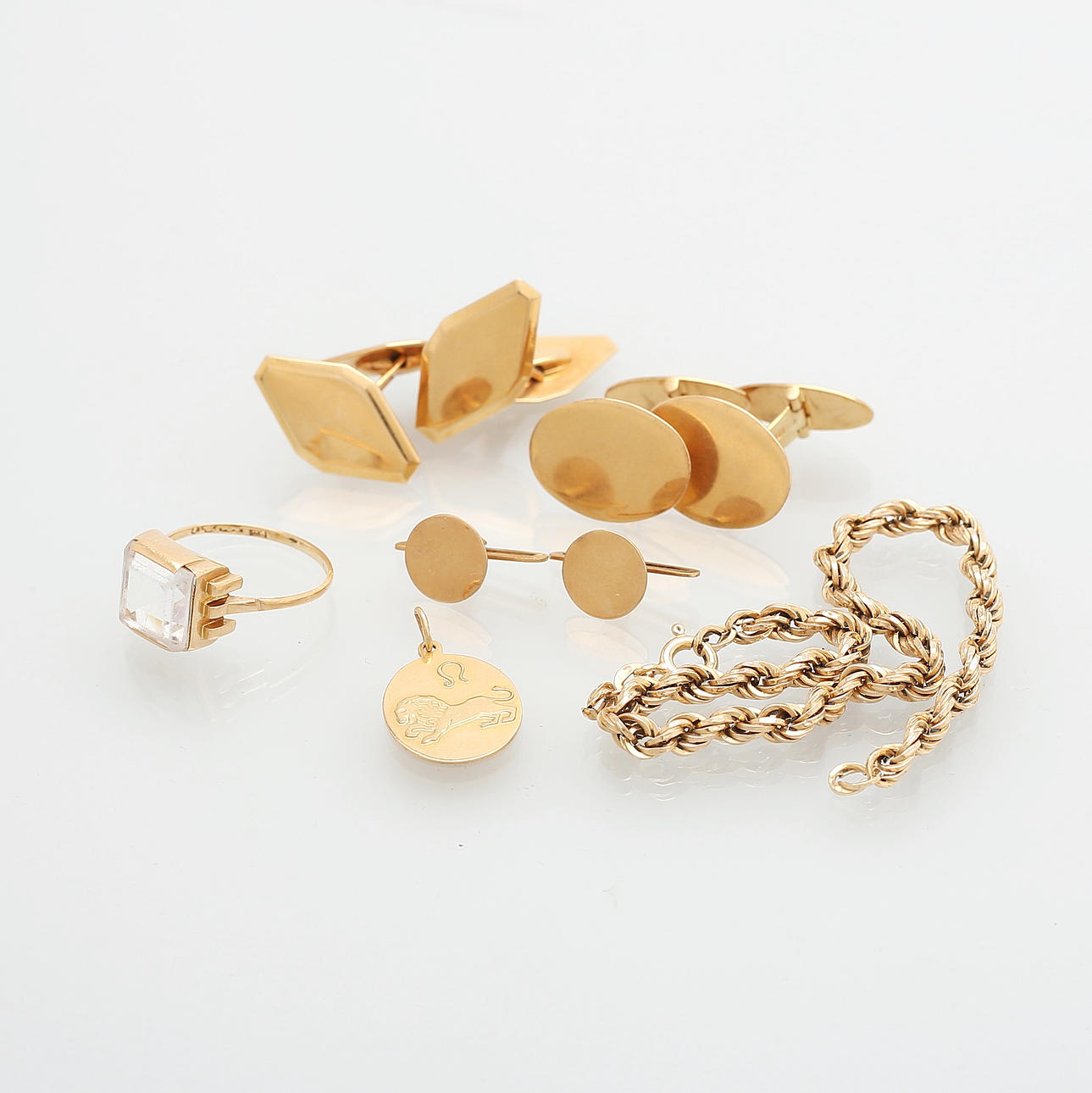 GOLD OBJECT, 18K, weight 29.71 grams.