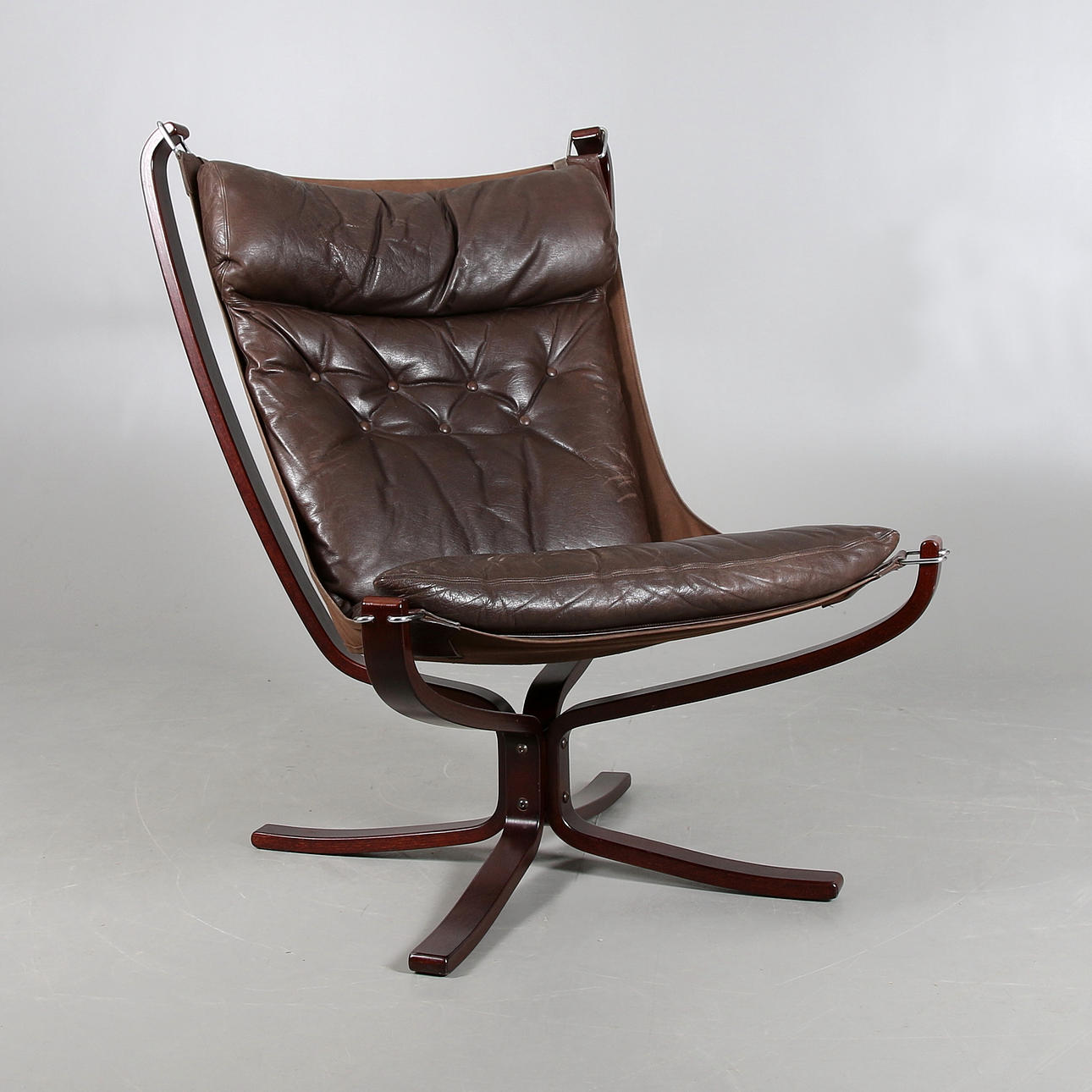FÅTÖLJ, "Falcon chair", Sigurd Russel, Vatne möbler, Norge, 1900-talets andra hälft.