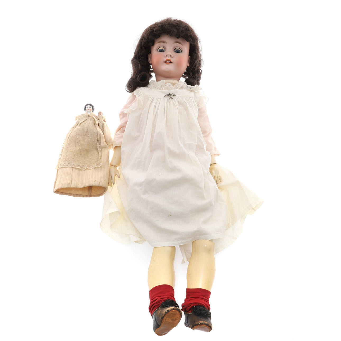 EINE SCHÖNAU & HOFFMEISTER-PUPPE, 1906.