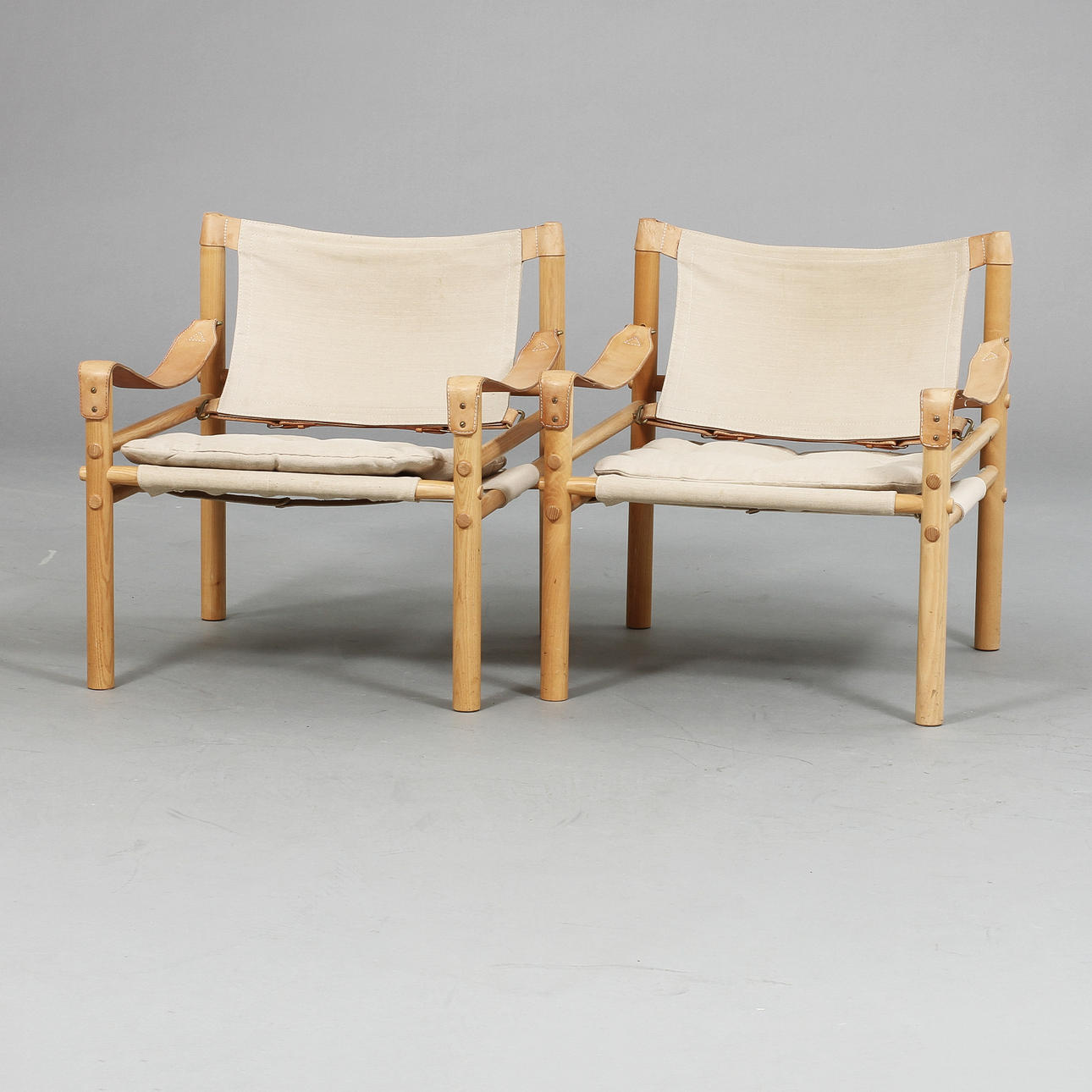 FÅTÖLJER, 1 par "Sirocco", Arne Norell.