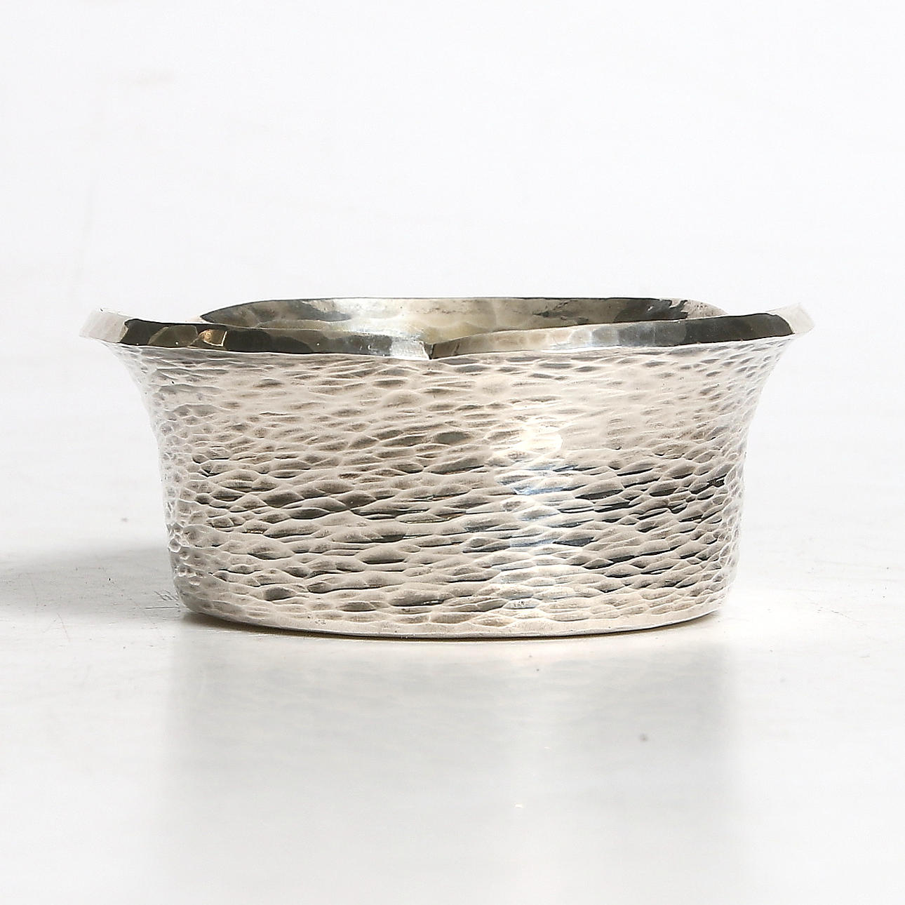 SKÅL, sterling silver, Karl Heinz Sauer, Mörbylånga. Vikt 233 gram.