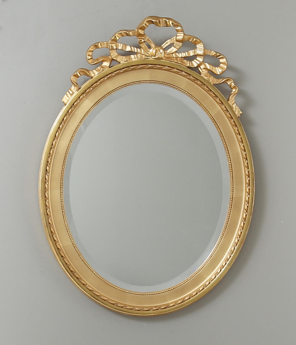 SPEGEL, Gustaviansk stil, 1900-tal.