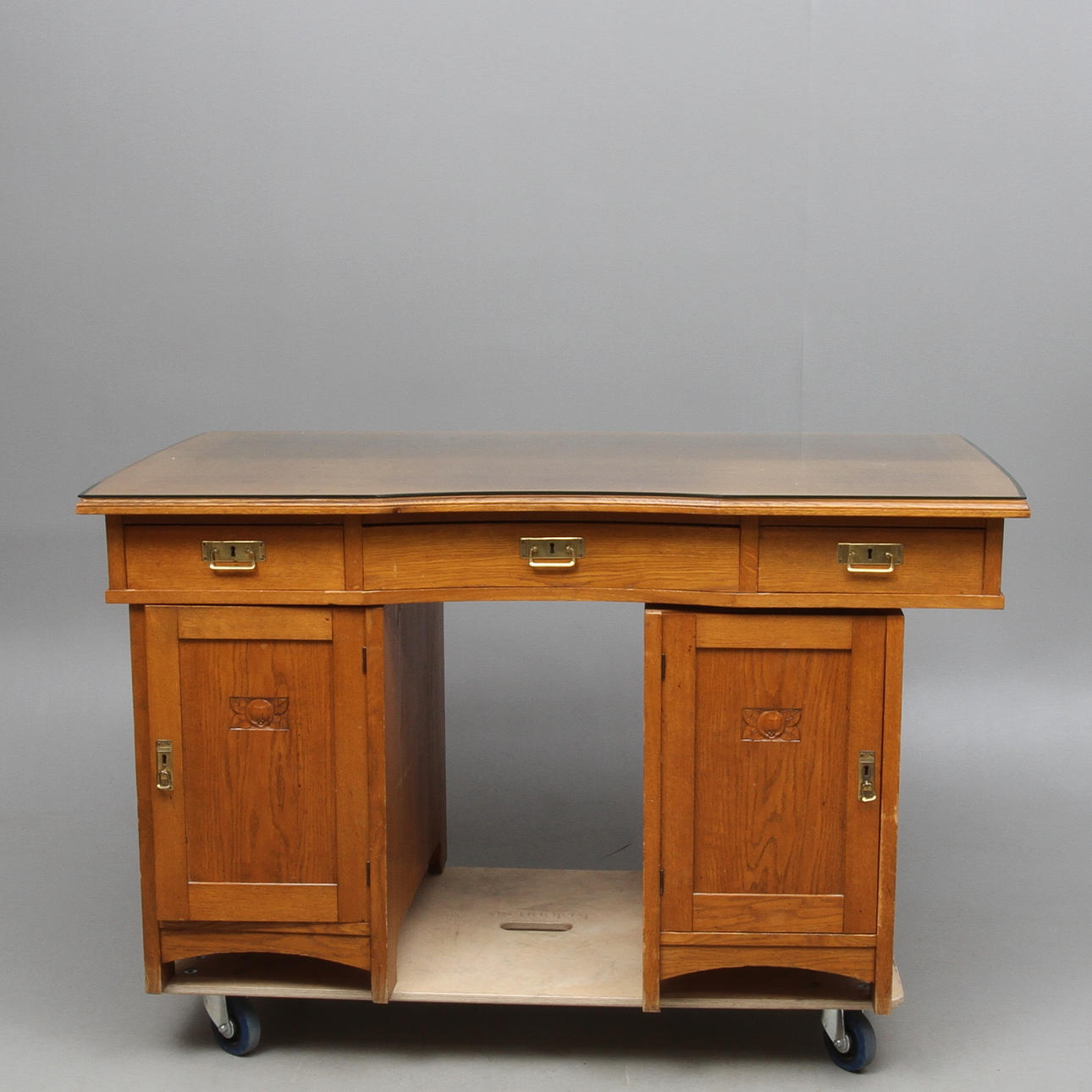 SKRIVBORD, jugend, tidigt 1900-tal.