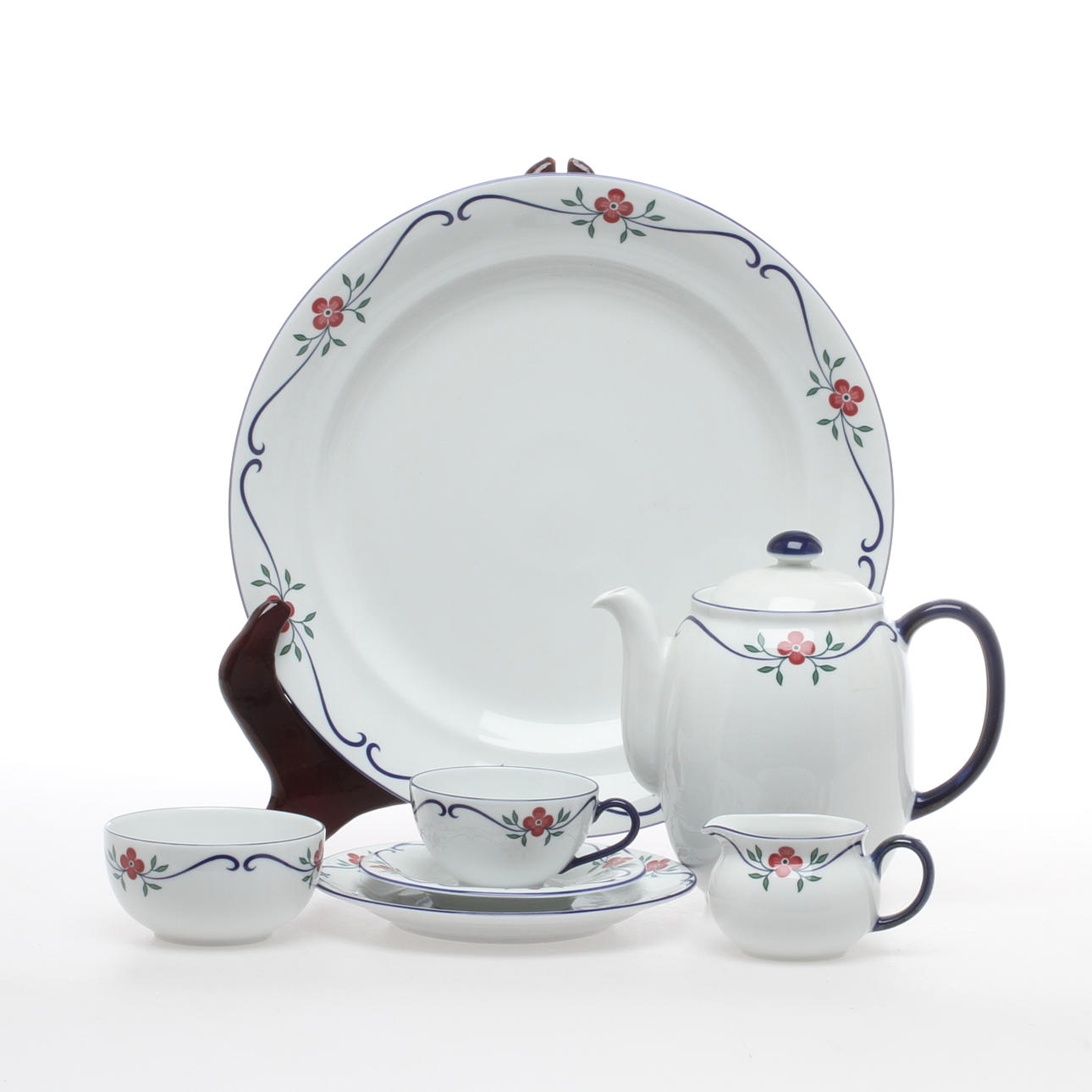 SERVISDELAR,ca 17 delar, "Sundborn", Pia Rönndahl, Rörstrand.