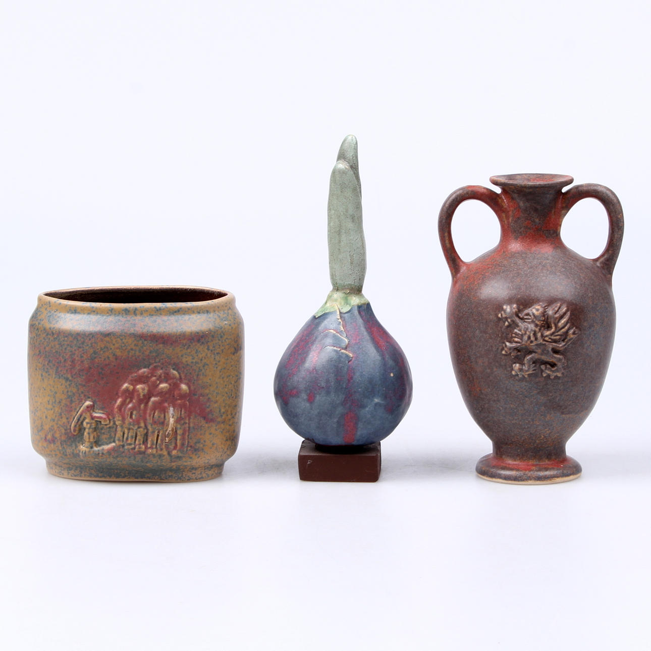 KERAMIKFÖREMÅL, 3 delar, delvis Johan Ove Brandels, 1900-talets andra hälft.