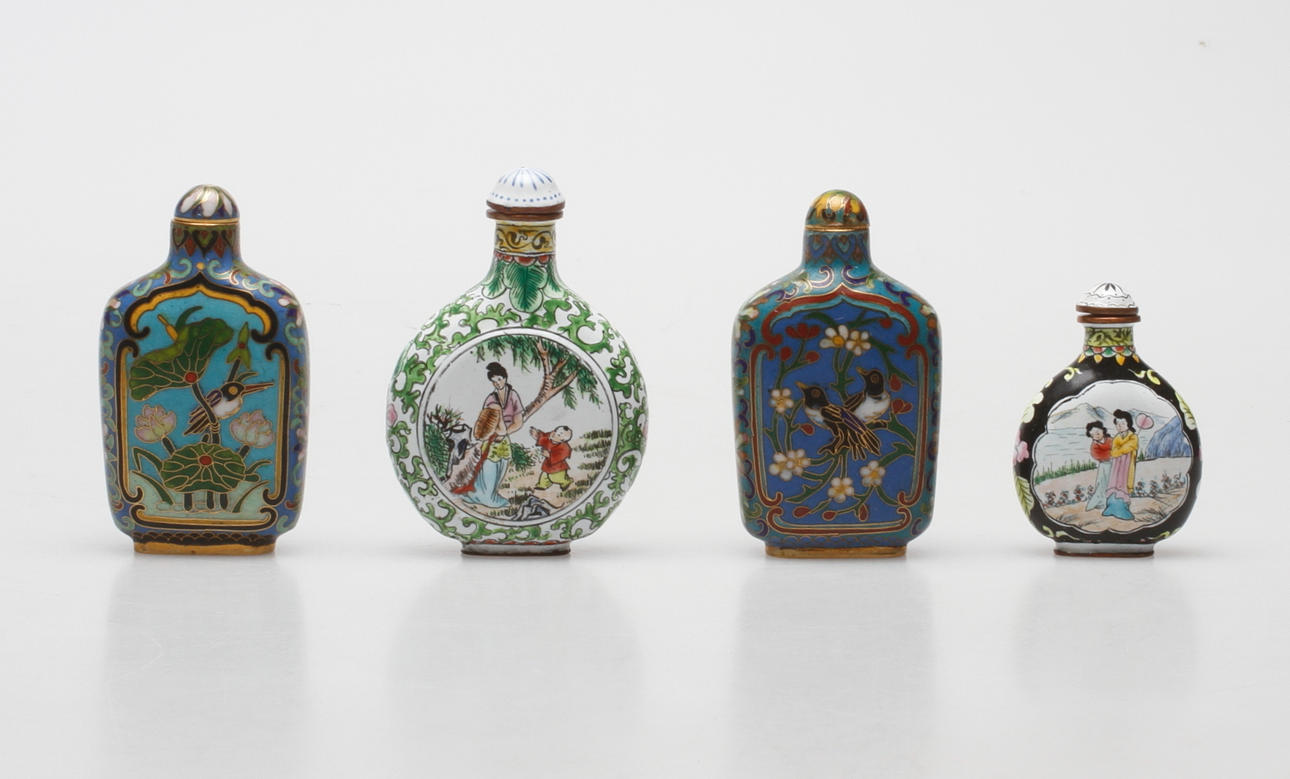 SNUSFLASKOR, cloisonne, 4 st. 1000-tal.
