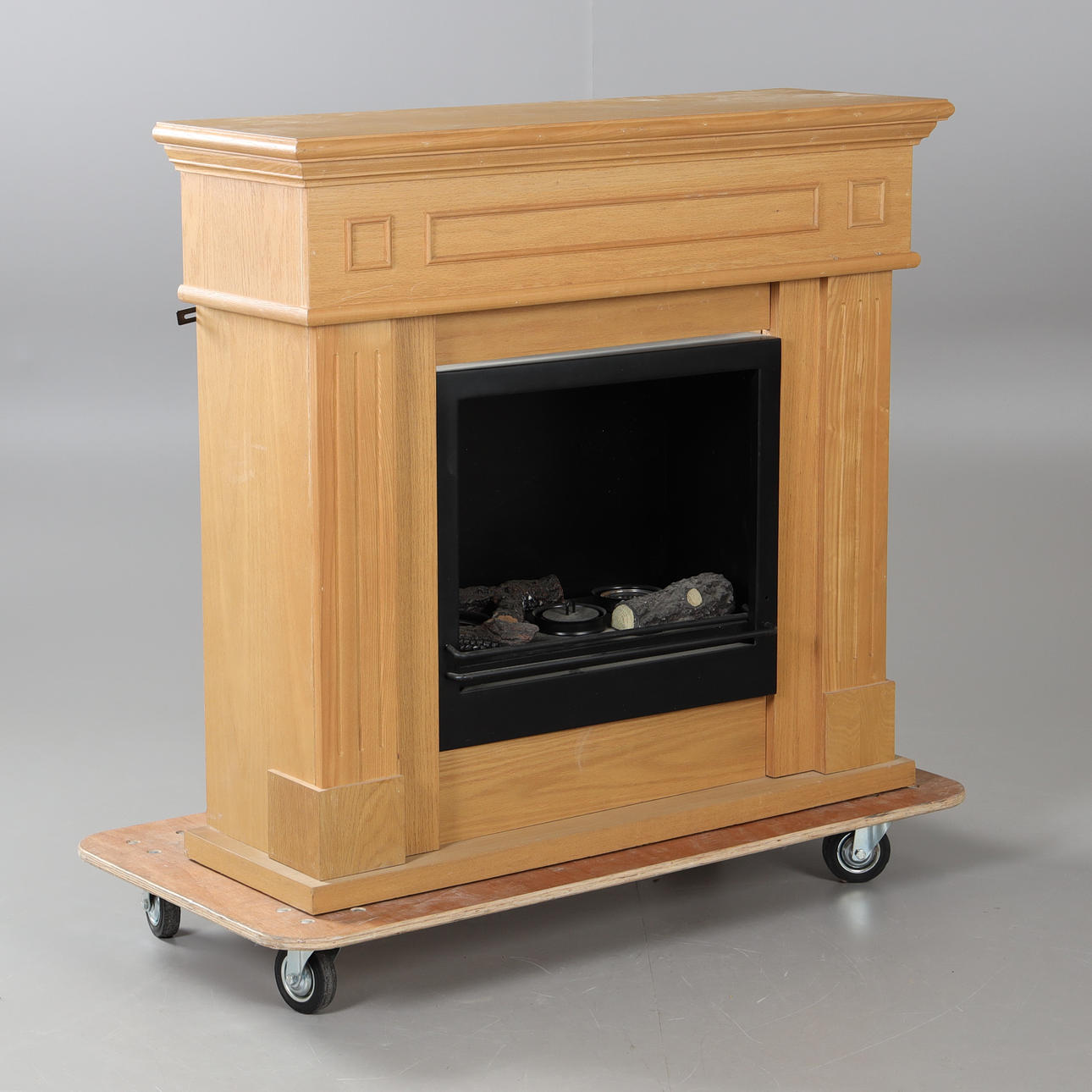 KAMIN, etanol, samtida.