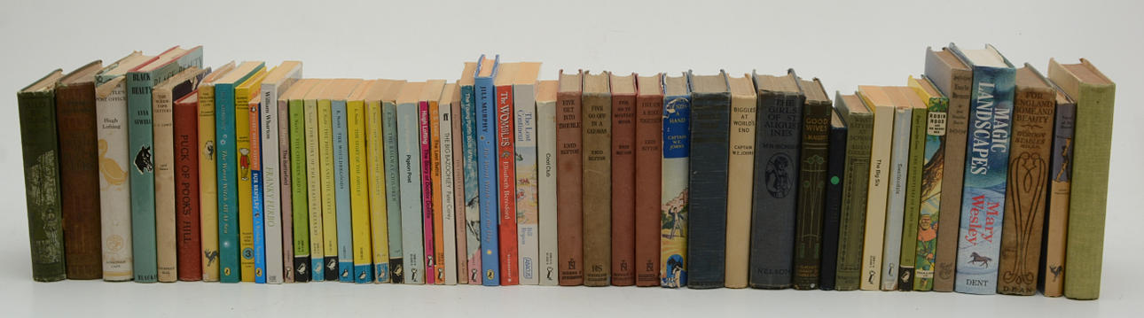 Engelska ungdomsböcker. 49 Volymer.