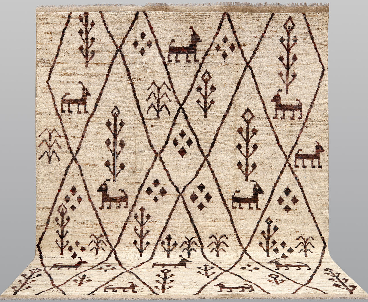 CARPET, figural, morocco. About 284 x 247 cm.