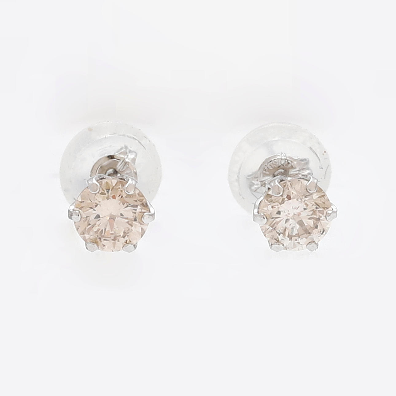 Diamant stud örhängen.