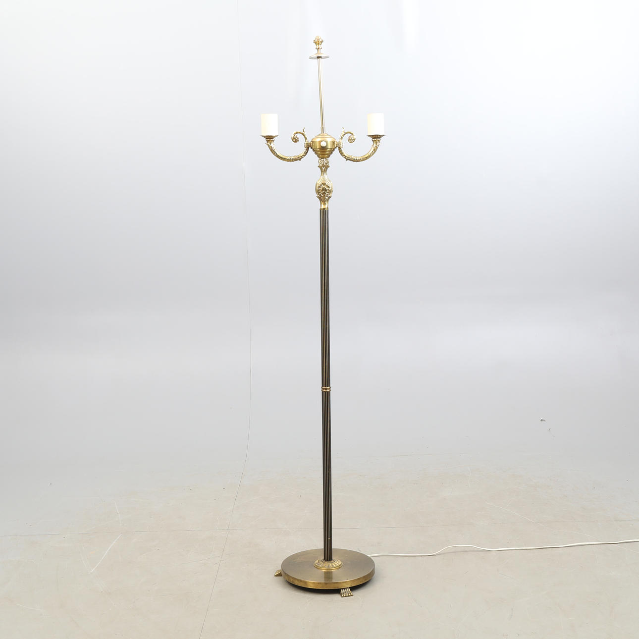 FLOOR LAMP, 2 light points.