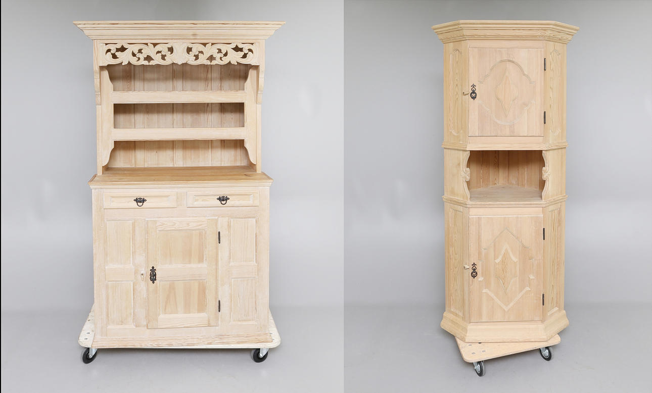 SKÄNKSKÅP samt HÖRNSKÅP, Krogenäs möbler, Norge, 1900-tal.