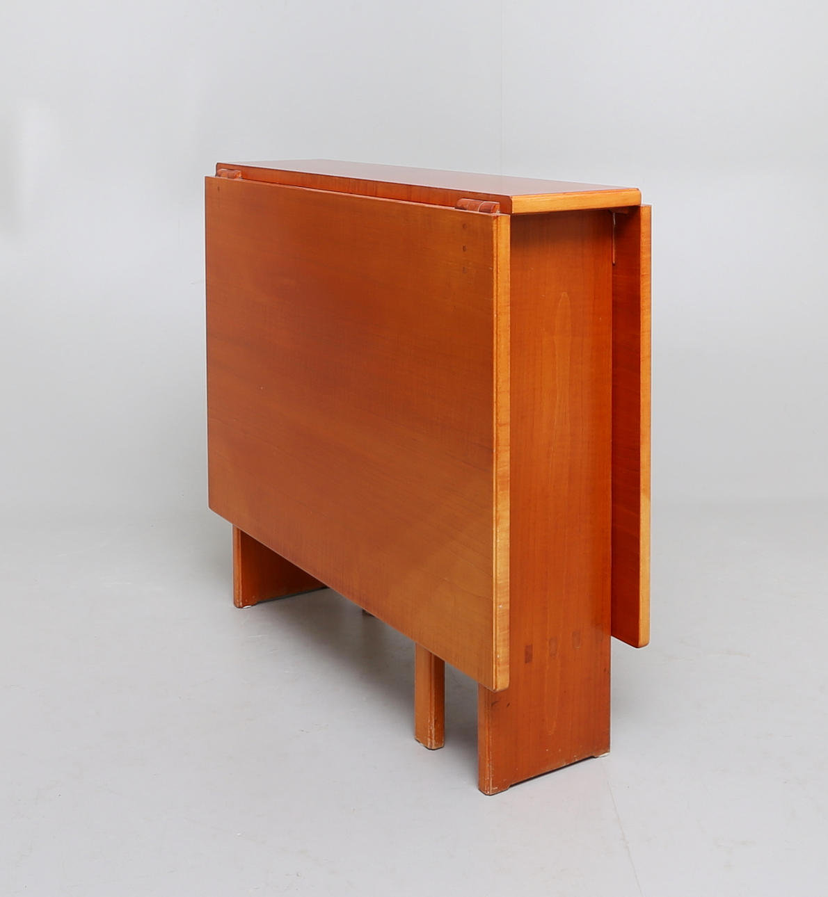 CARL MALMSTEN. Slagbord, Mahogny, Åfors Möbelfabrik, 1952.