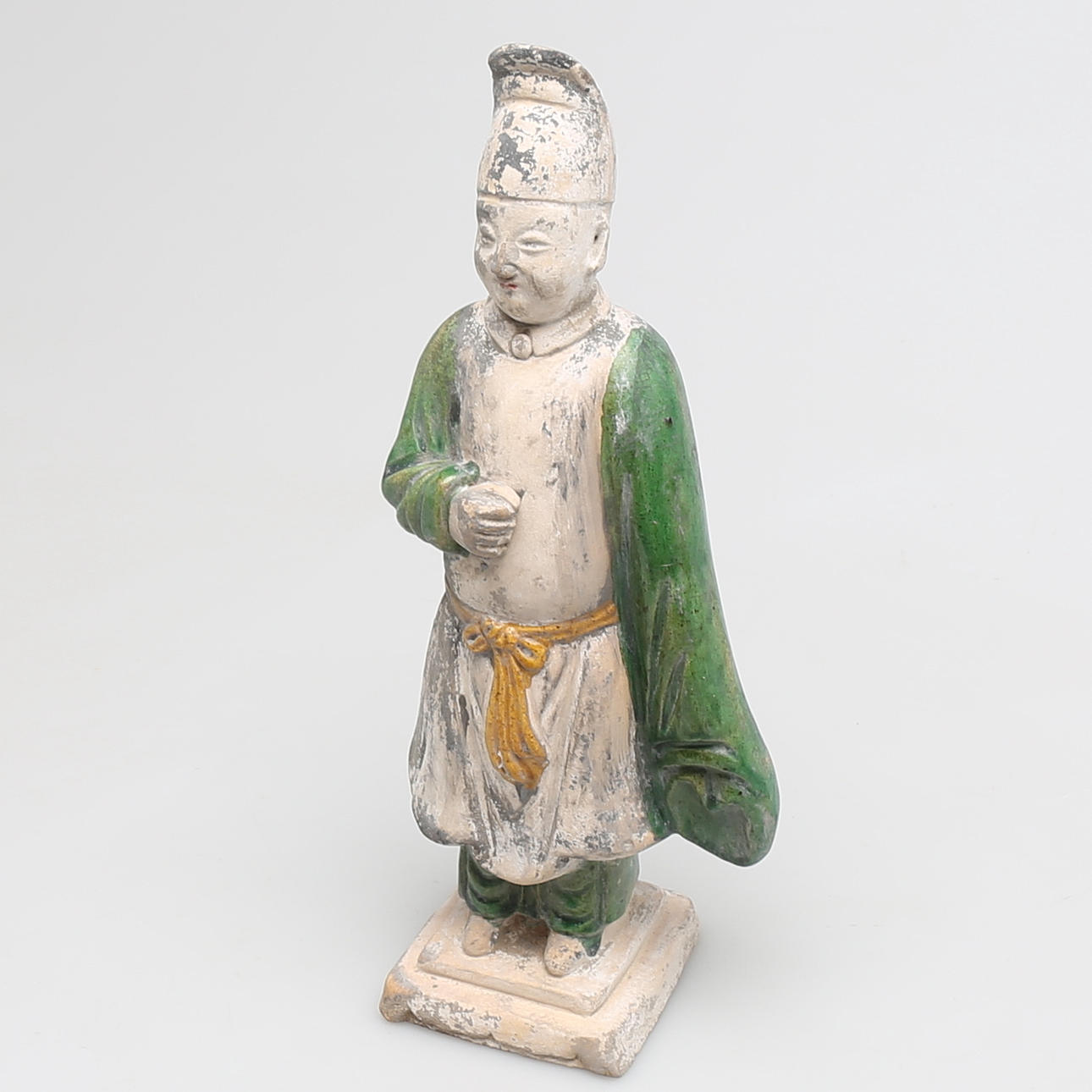 GRAVFIGUR i terrakotta, sen Ming-dynasti, (1368-1644), Kina.