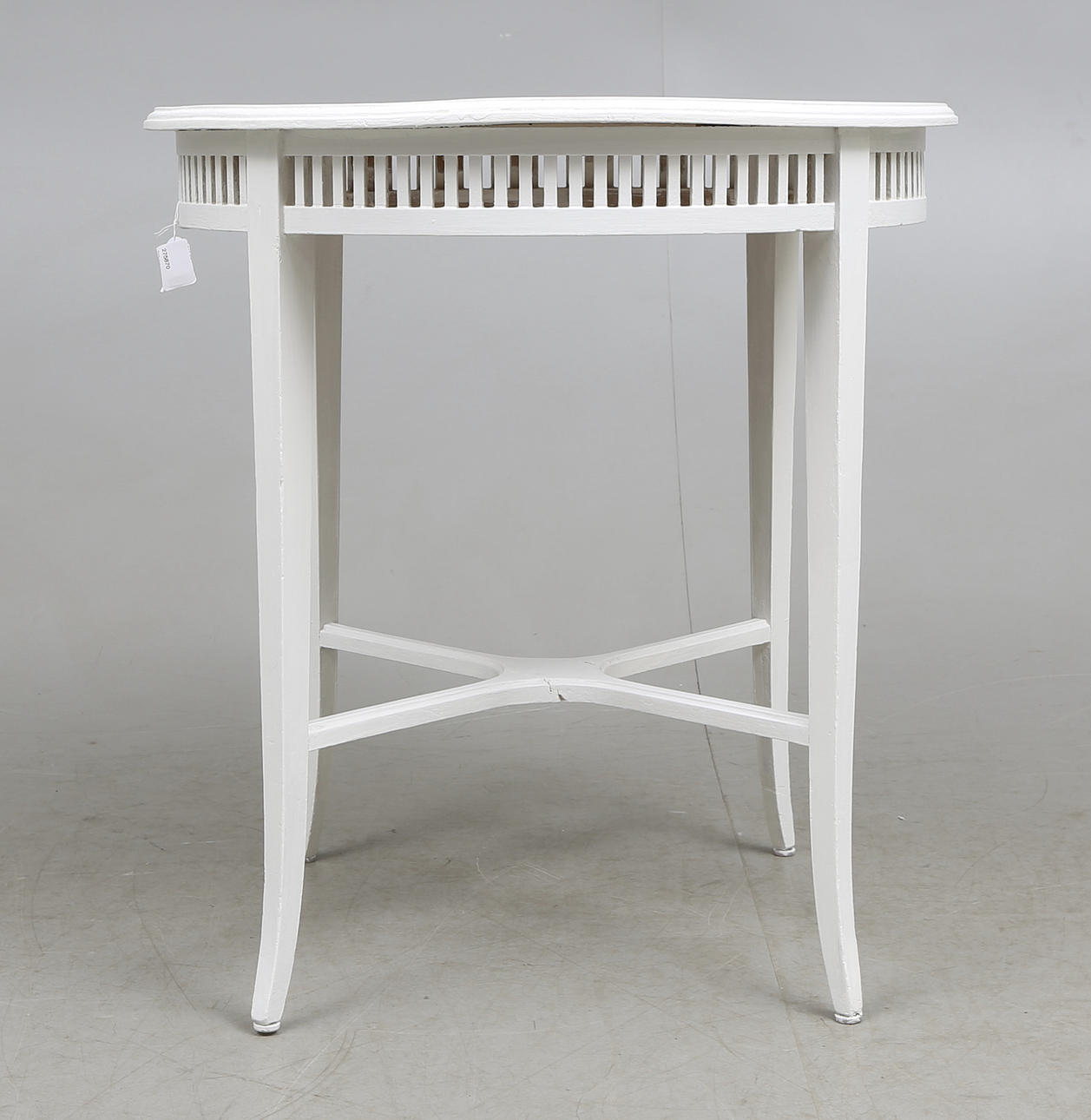 BORD, Carl Larsson-stil, 1900-talets första hälft.