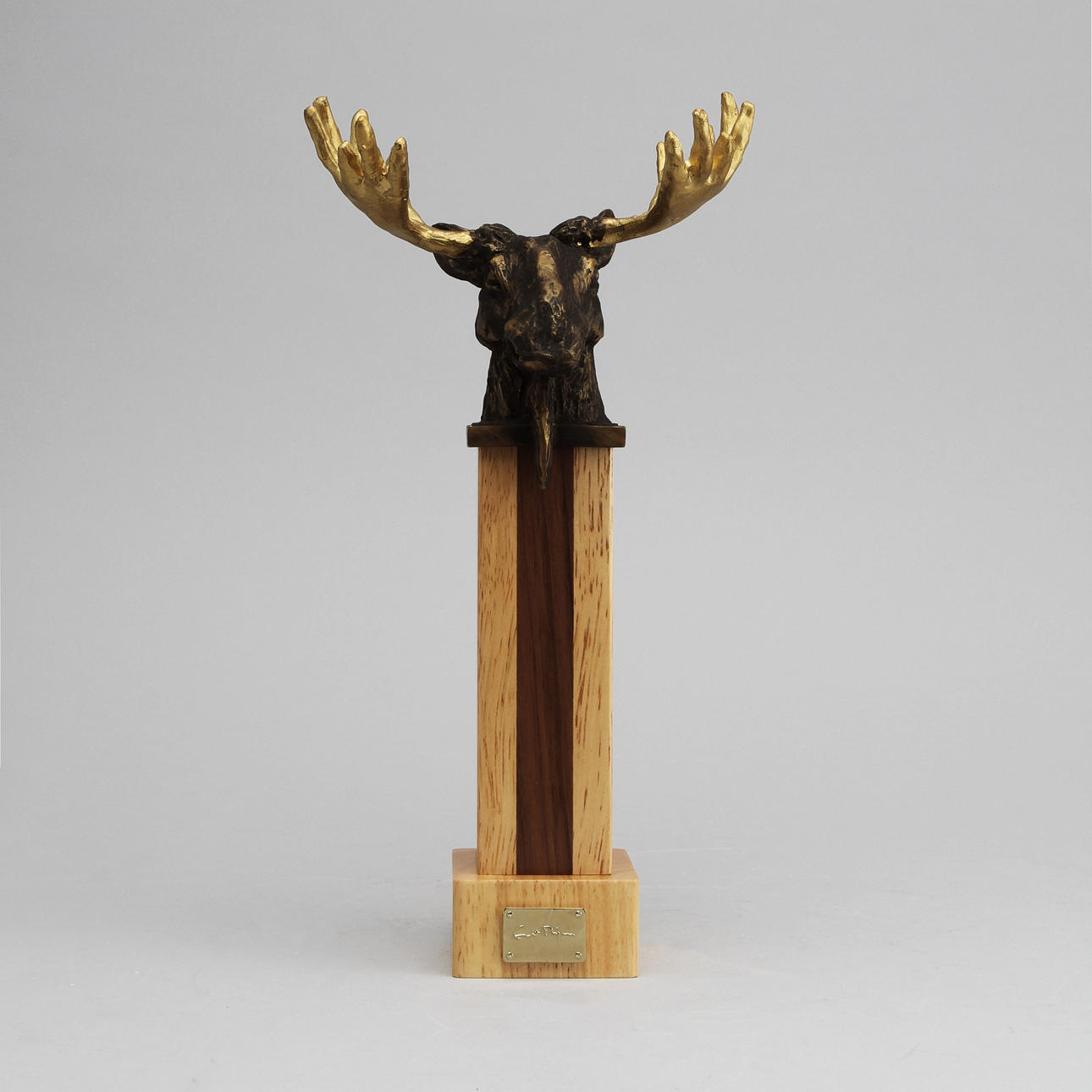 ERNST BILLGREN. Saltkvarn, brons samt trä.