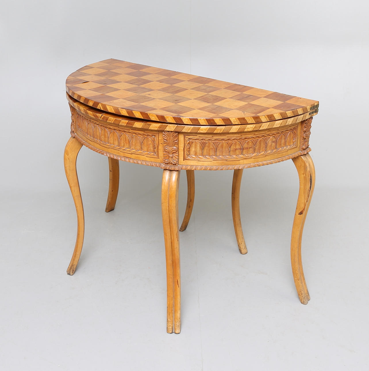 HALVMÅNEBORD, senempire, 1800-talets mitt.