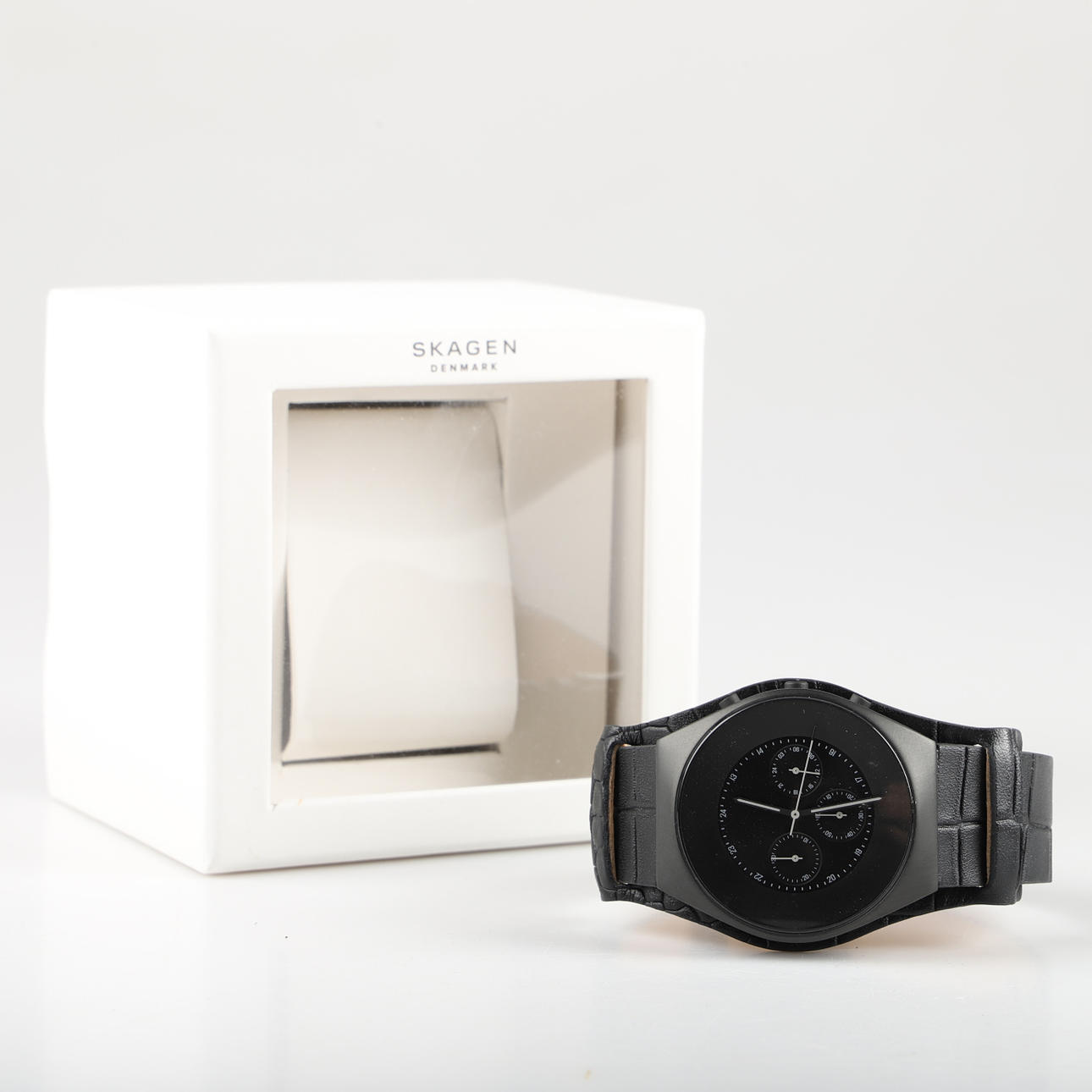 ARMBANDSUR, plastic/leather, Skagen, Denmark.