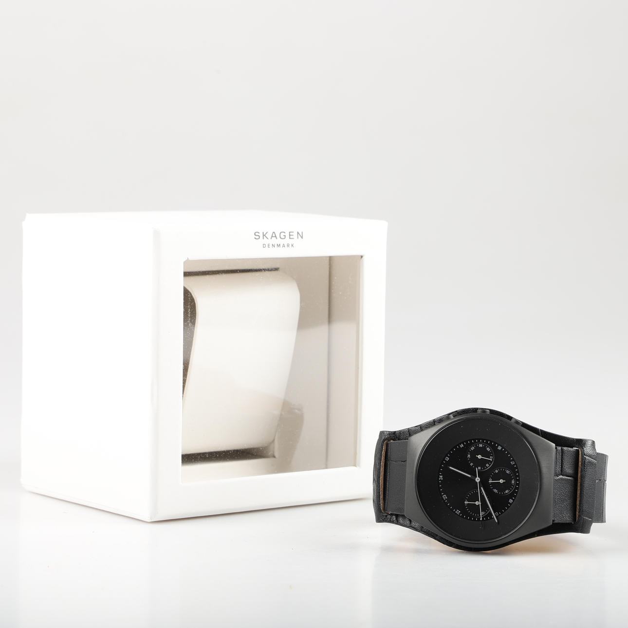 ARMBANDSUR, plastic/leather, Skagen, Denmark.