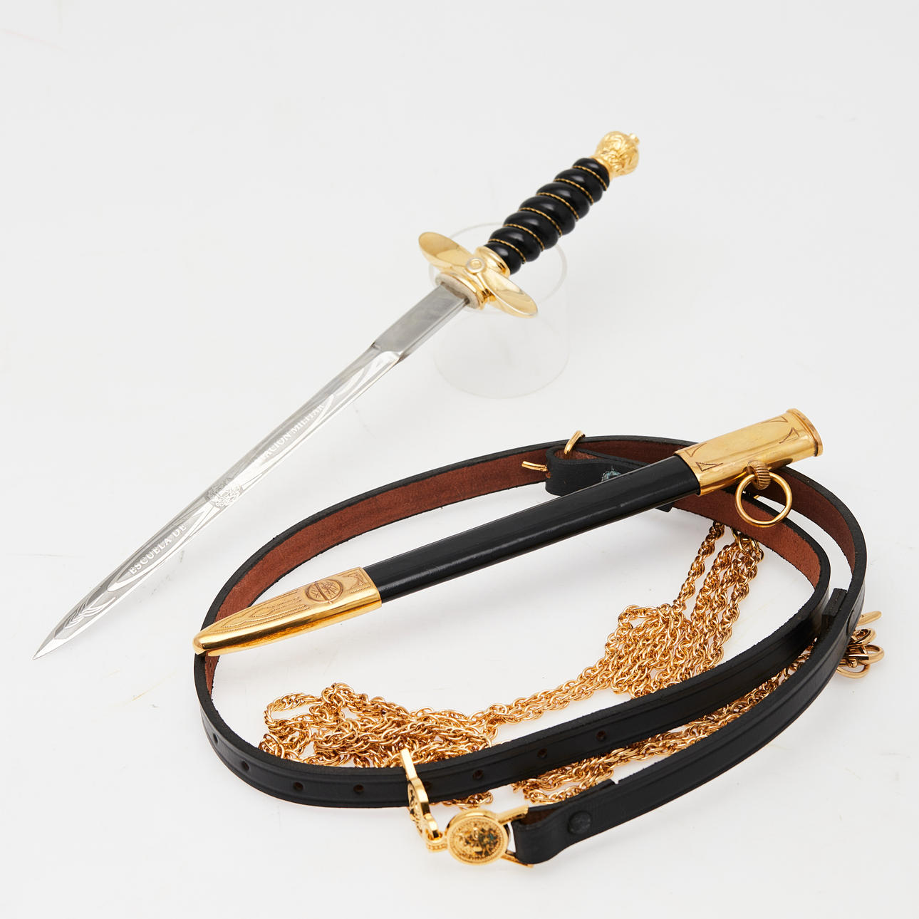 Venezuelan Air Force dagger, 20th century. Weapons & Militaria - Edged ...