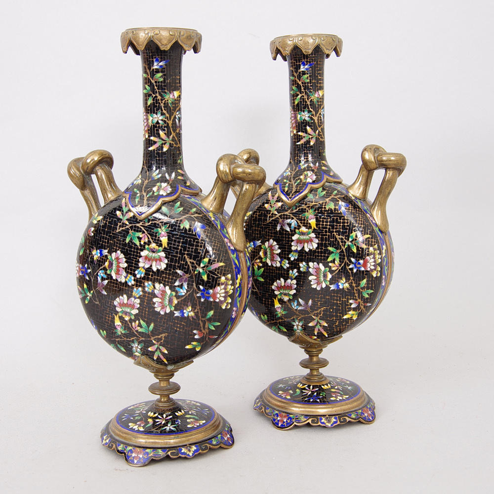 VASER, 1 par, mässing, blomsterdekor.