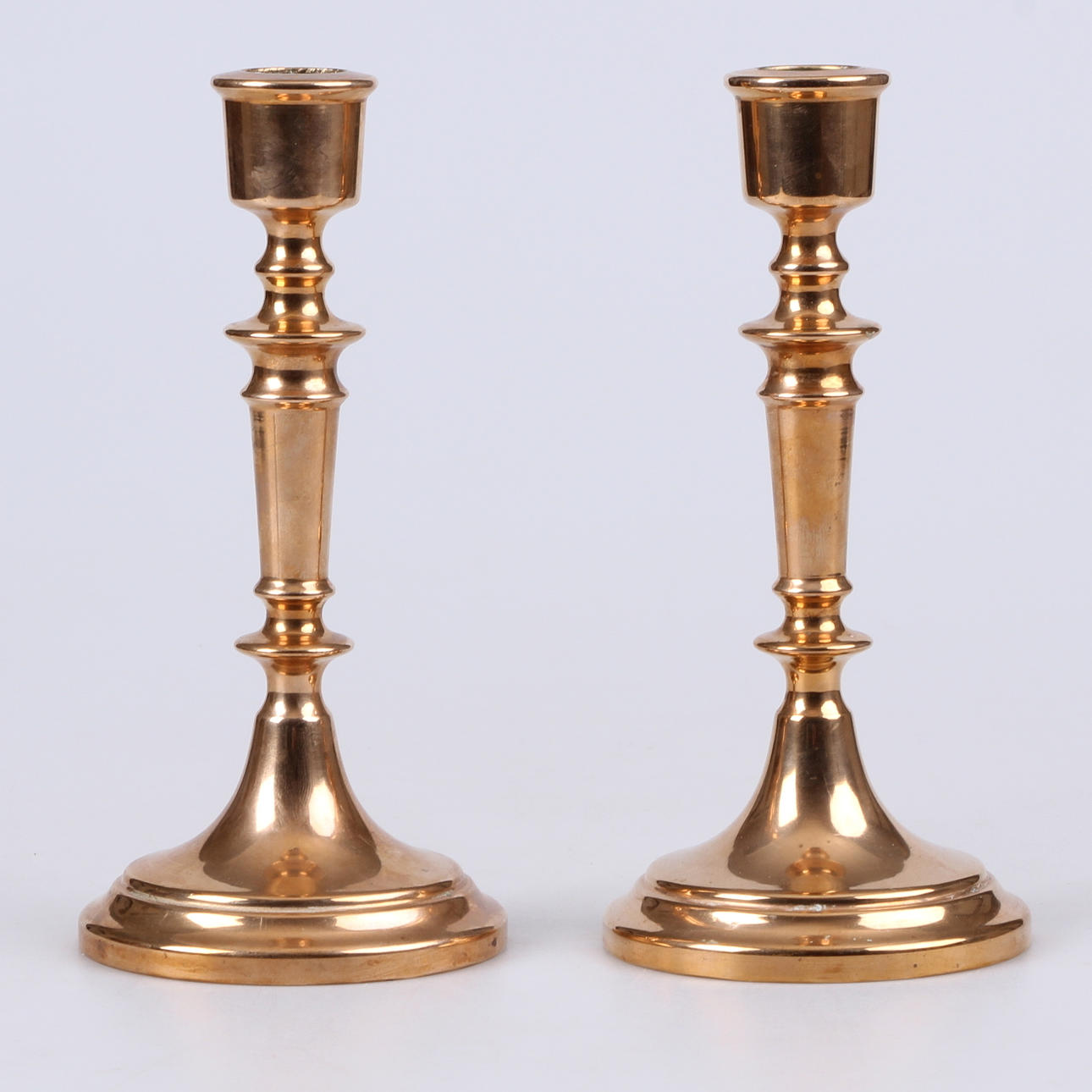 LJUSSTAKAR, ett par, Bersbo, 1981.