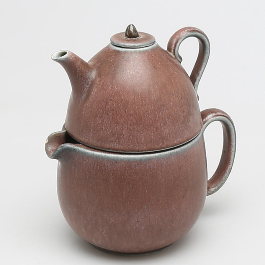 TEKANNA SAMT KANNA i stengods, 2 st, Gunnar Nylund, Rörstrand, 1900-tal.