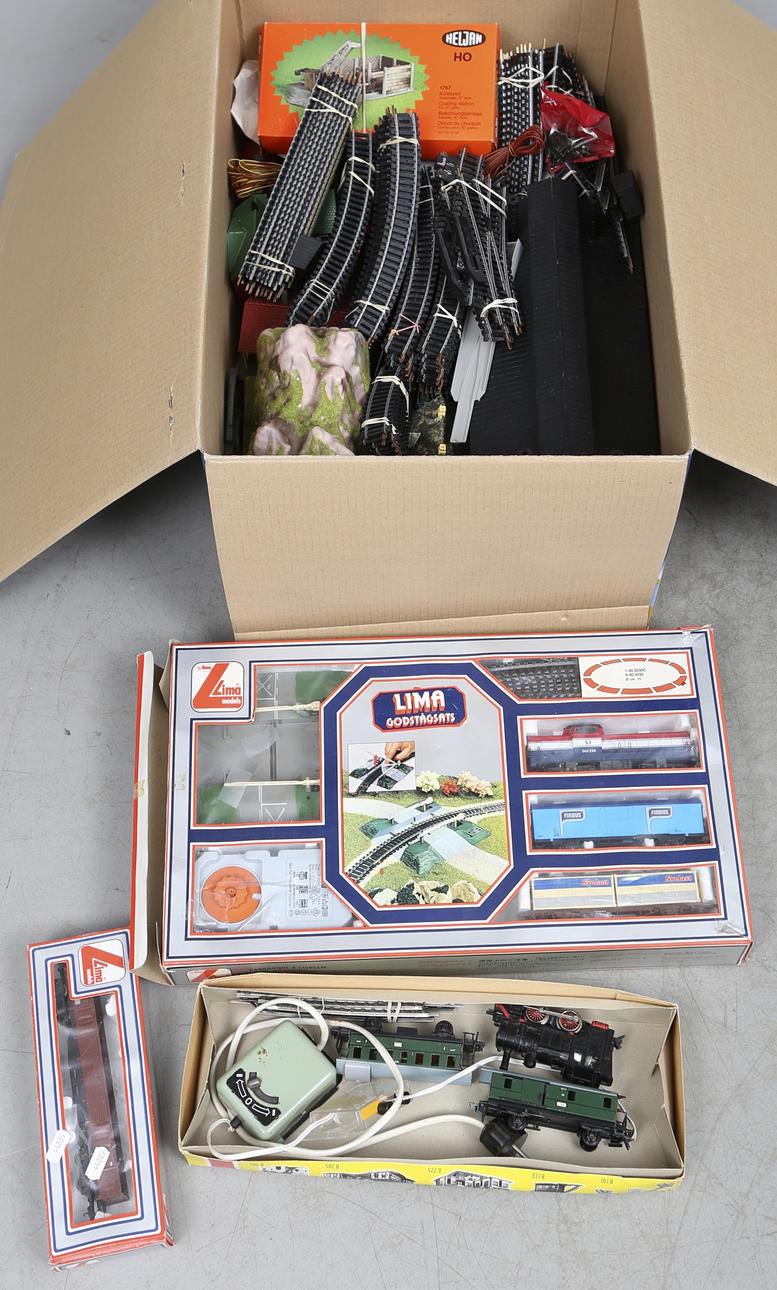 TÅGBANEDELAR, bland annat Lima.