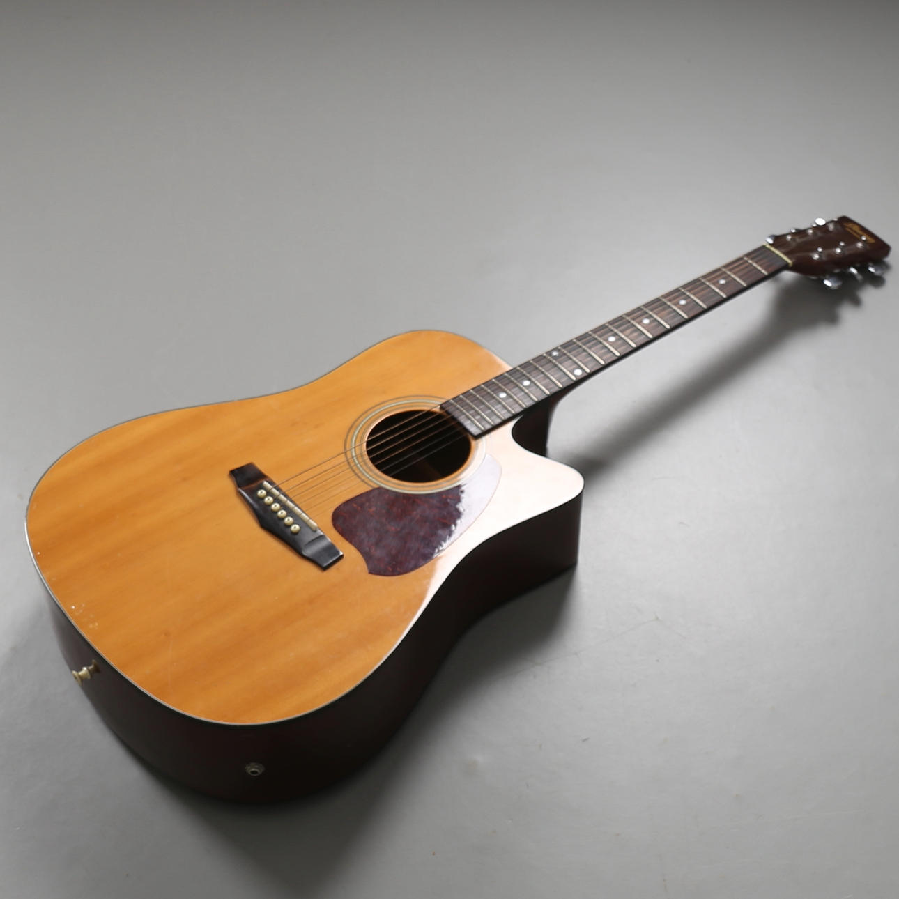 GITARR, Ibanez, halvakustisk, modell PF5CENT.