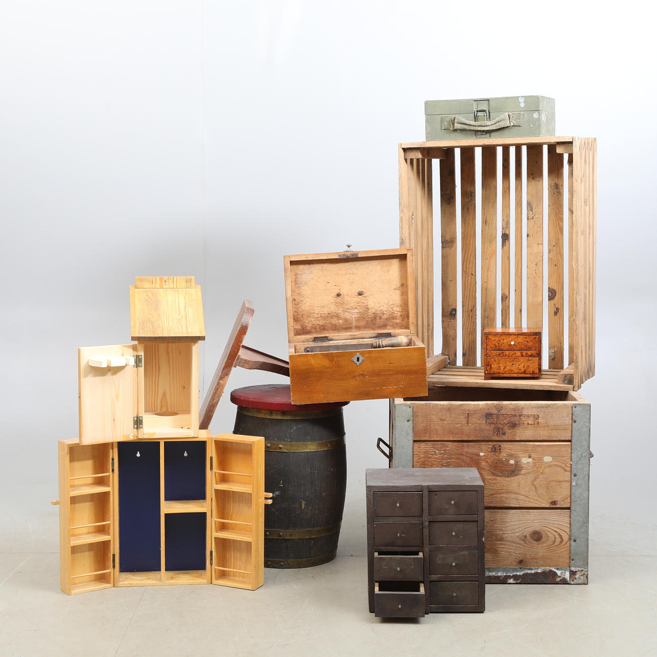 WOODEN OBJECTS ten parts. Miscellaneous - Miscellaneous - Auctionet