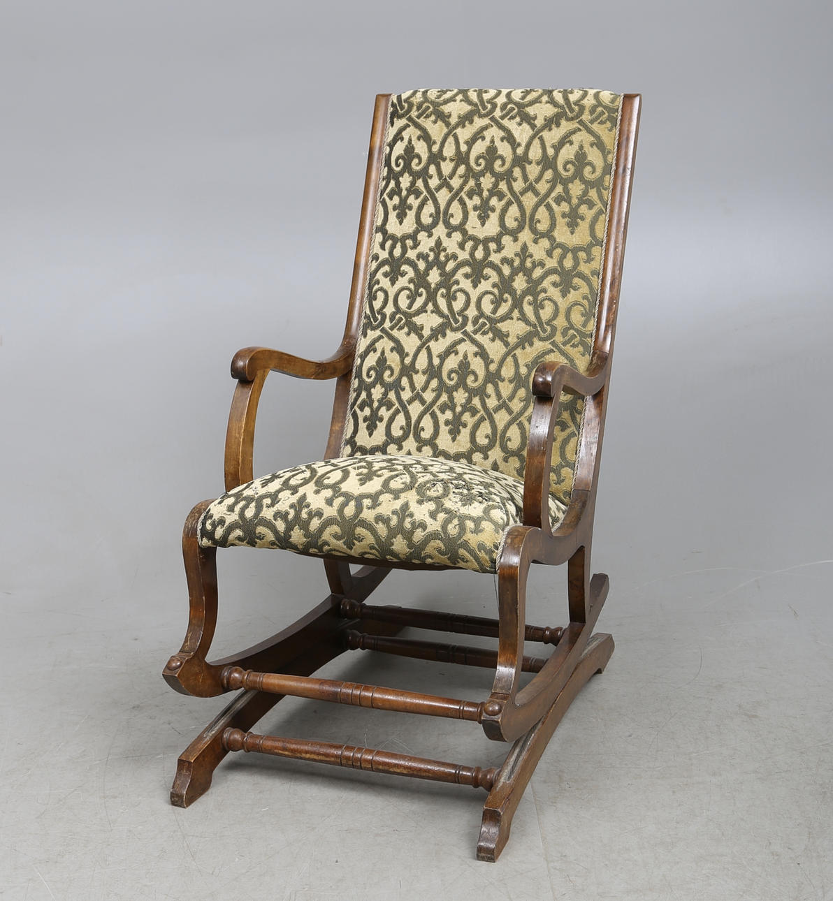 GUNGSTOL, 1900-talets första hälft.