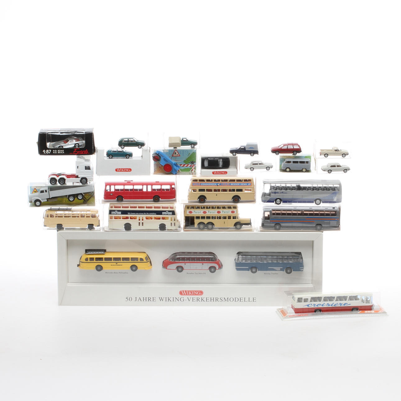 MODELLBILAR cirka 25 stycken. Mest WIKINGi originalförpackning.