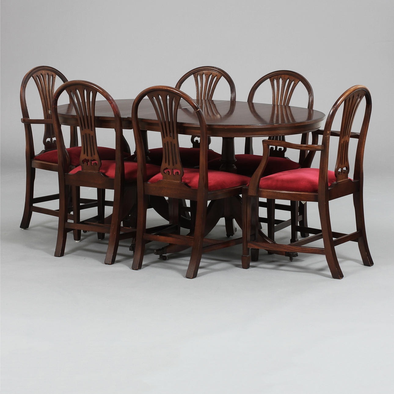 MATGRUPP, 7 delar, Gustaviansk stil, 1900-tal.