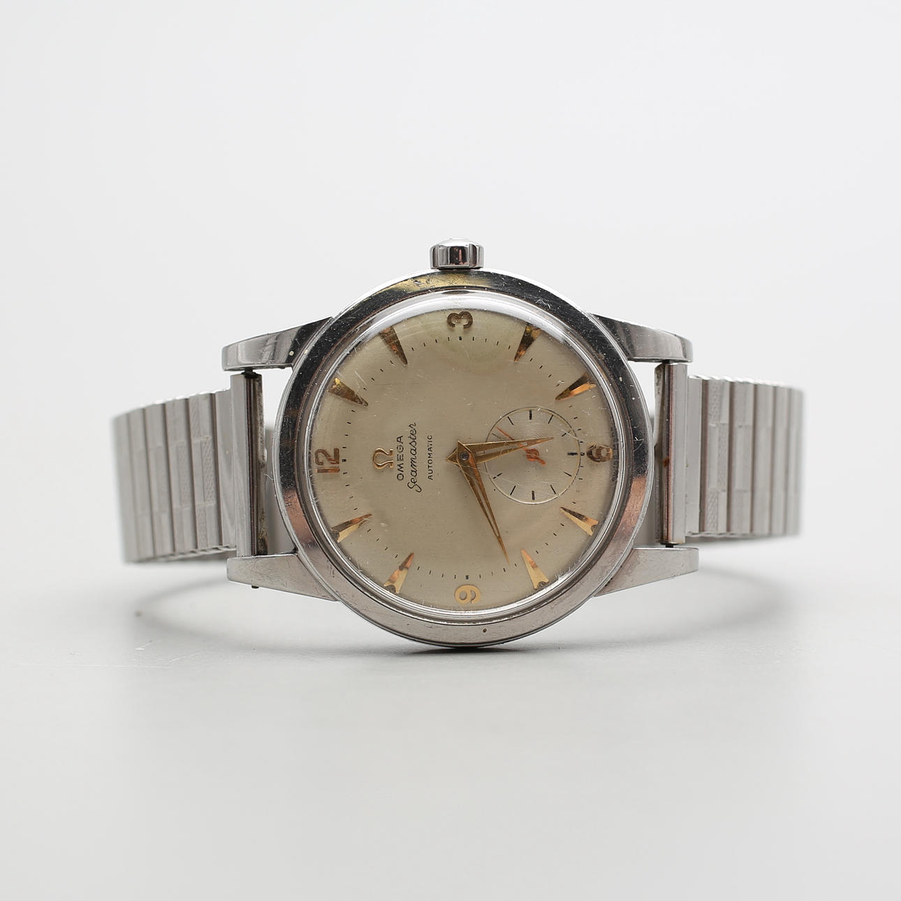 ARMBANDSUR, Omega seamaster automatic.