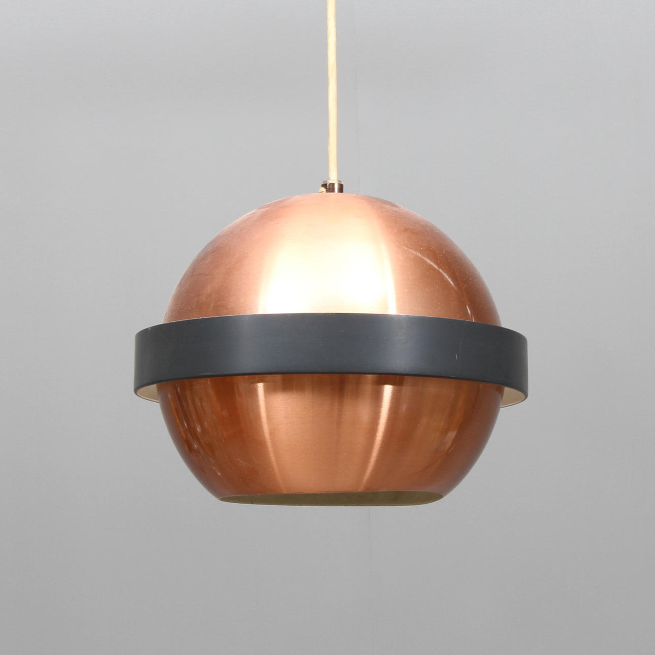 TAKLAMPA, koppar, 1900-talets andra hälft.