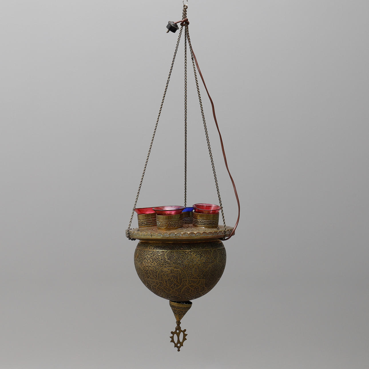 INCENSARIO, LATÓN, ESTILO OTOMANO, SIGLO XX.