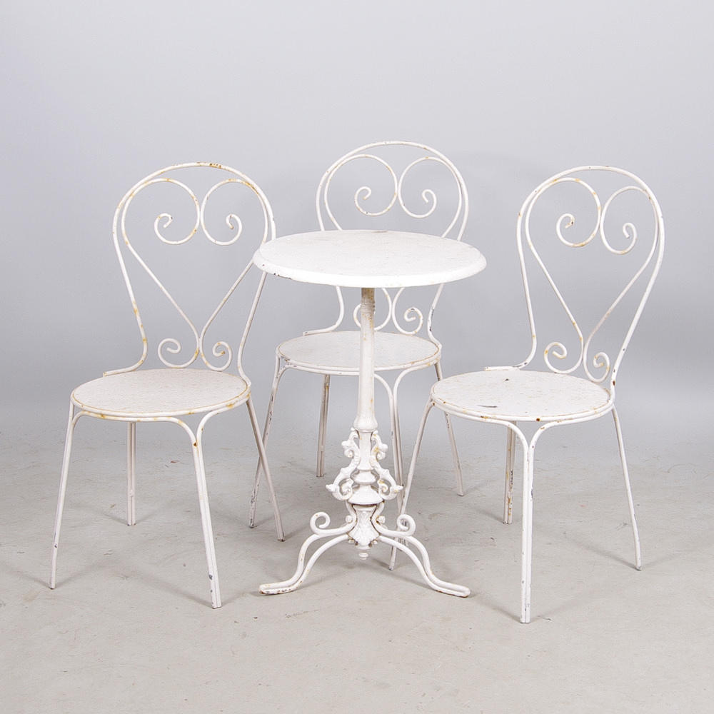 KAFÉBORD SAMT 3 STOLAR, vitmålad metall/smide.