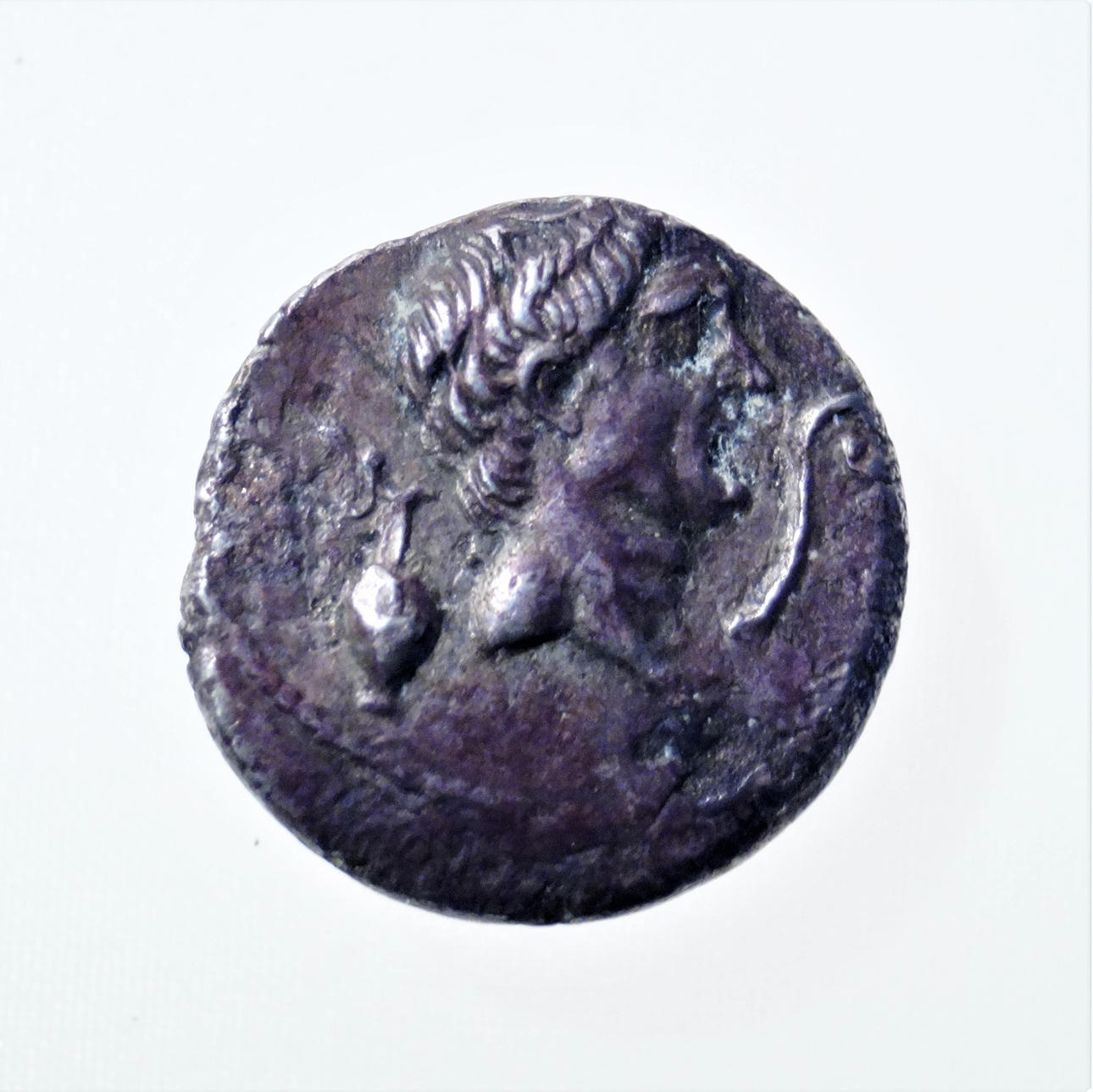 RÖMISCHE MÜNZE, Denar, Silber, Pompeius der Große.