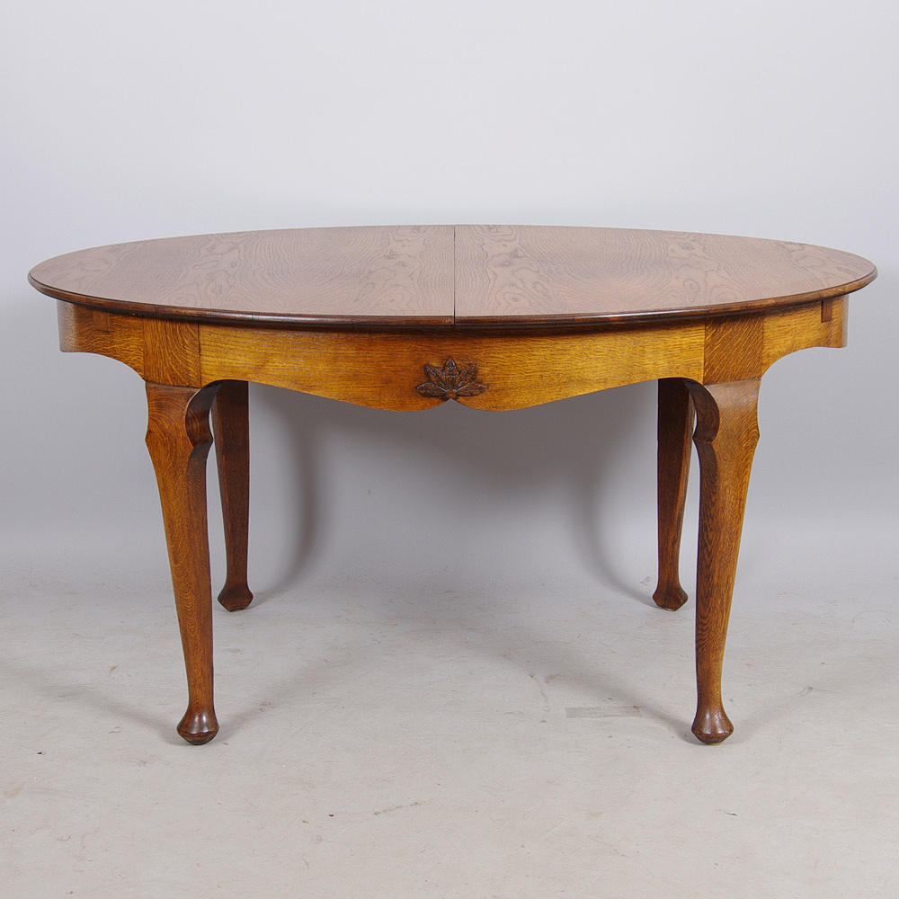 MATBORD, ek, rokokostil, tidigt 1900-tal.