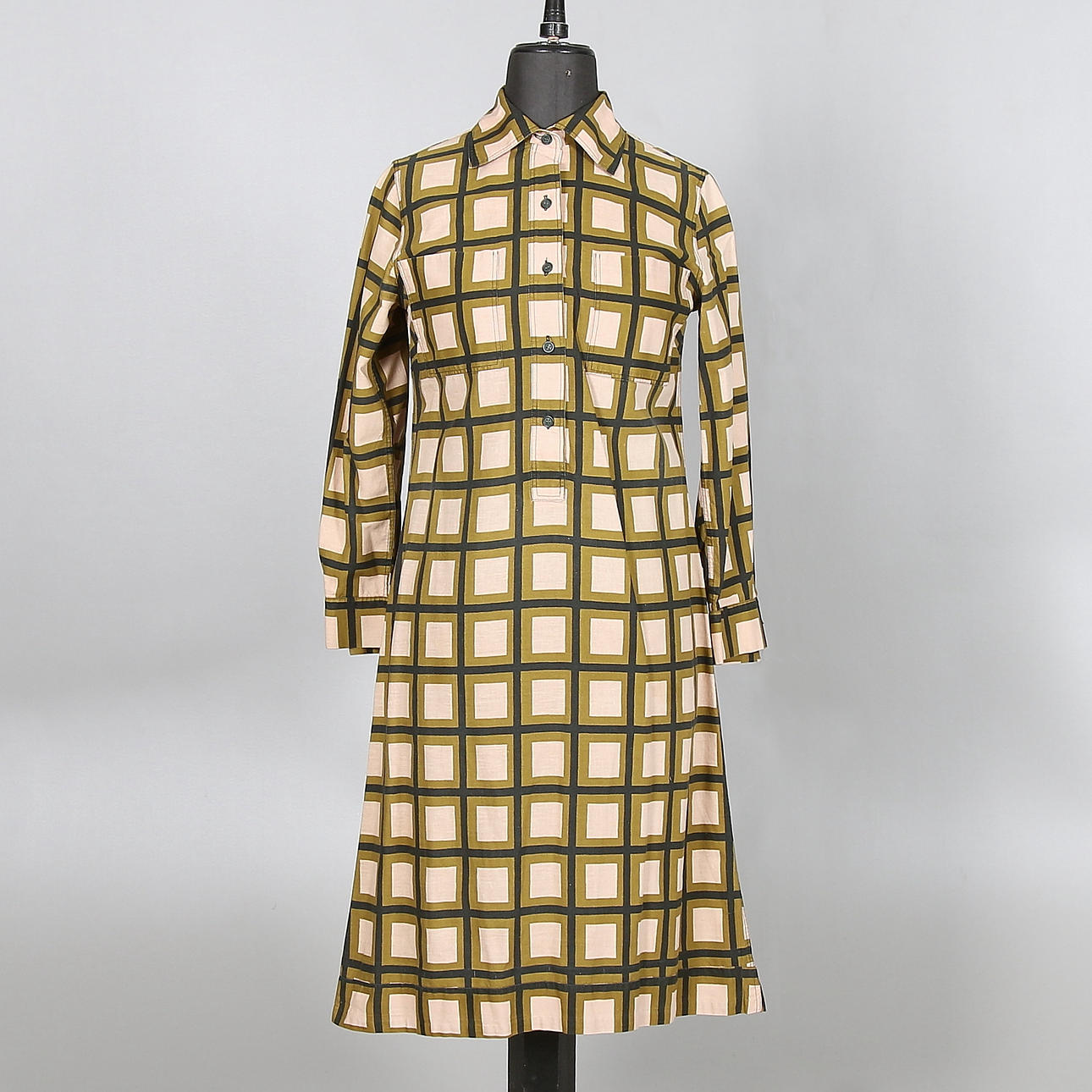 KLÄNNING, Marimekko, Finland. 1973. Strl. 40.