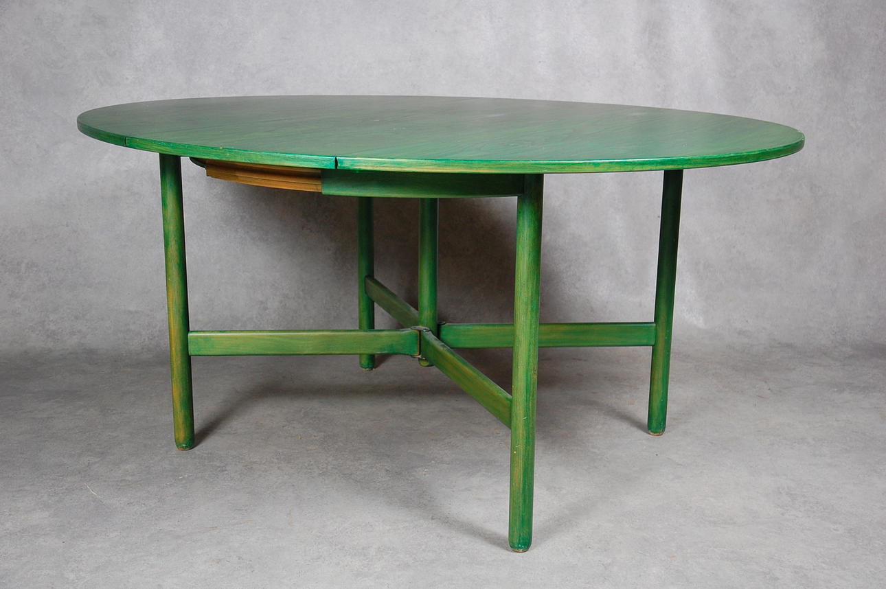 OVALT KLAFFBORD, Westerbergs Tranås, 1960-tal.