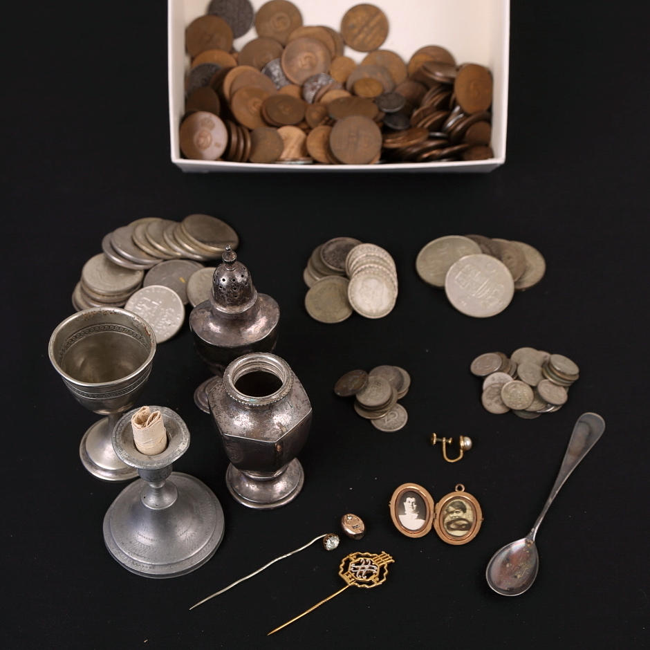 MYNTSAMLING Sverige, koppar, silver, + DIVERSE metallföremål/silver.