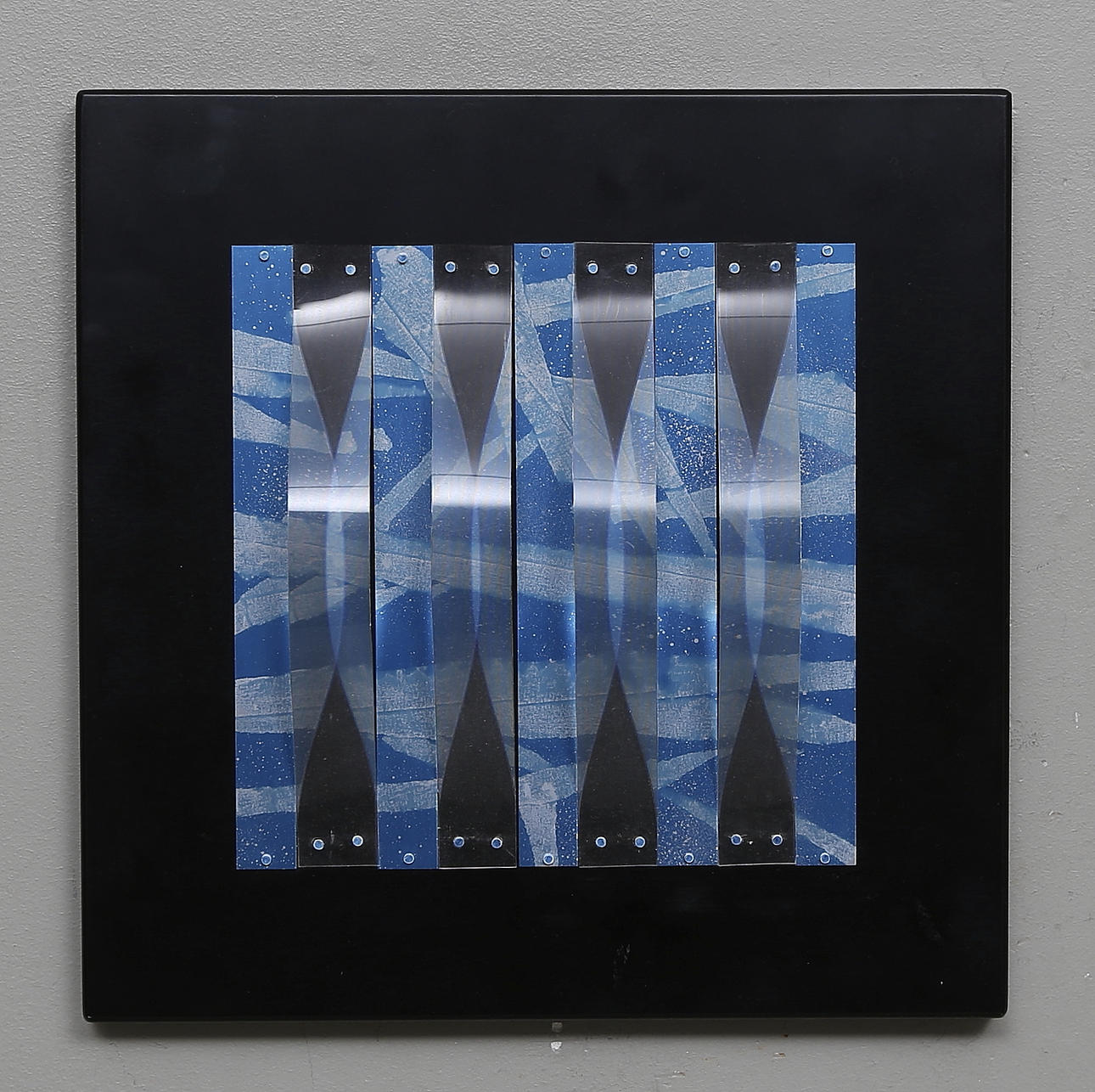 MARIA BÖRJESSON. Väggskulptur, signerad och daterad a tergo 2011.