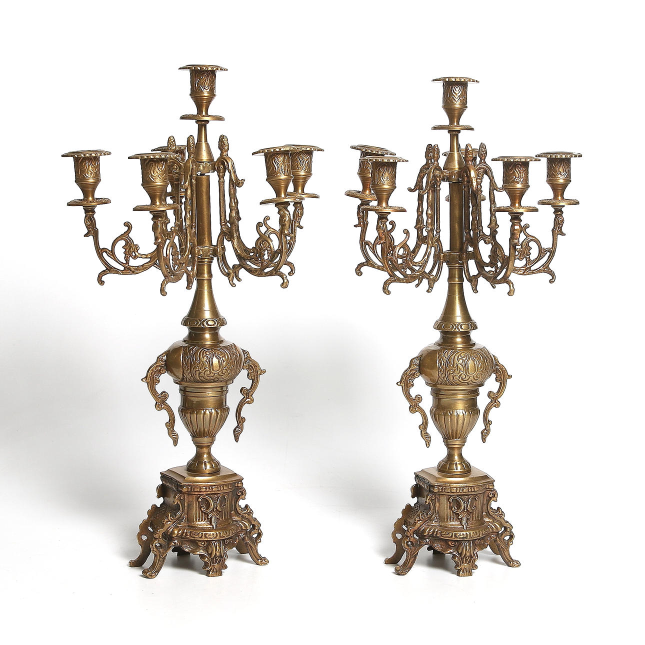 KANDELABRAR, ett par, mässing, Louis XVI-stil. 1900/2000-tal.