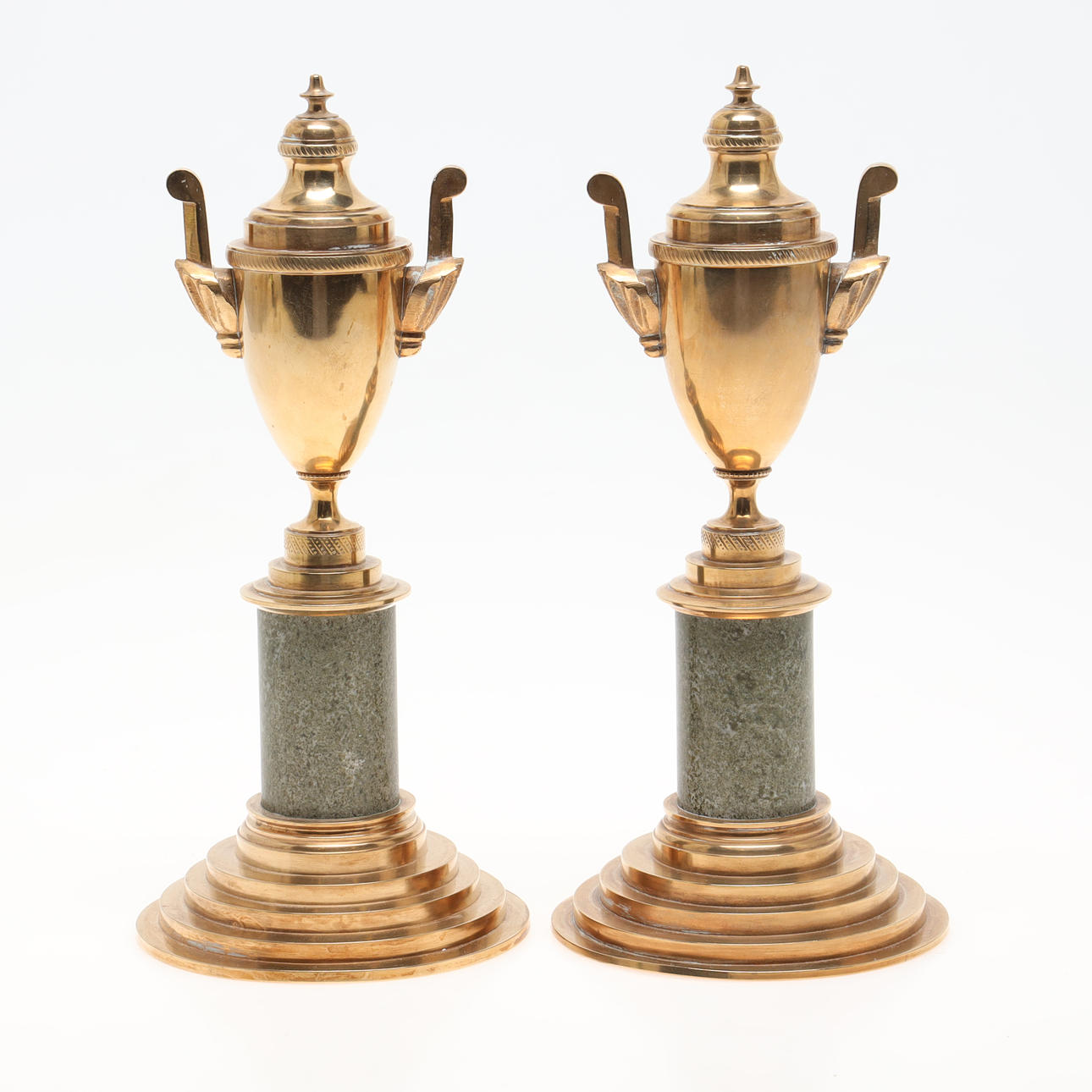 KASOLET, 1 par, messing, kulmarmor, Skultuna.