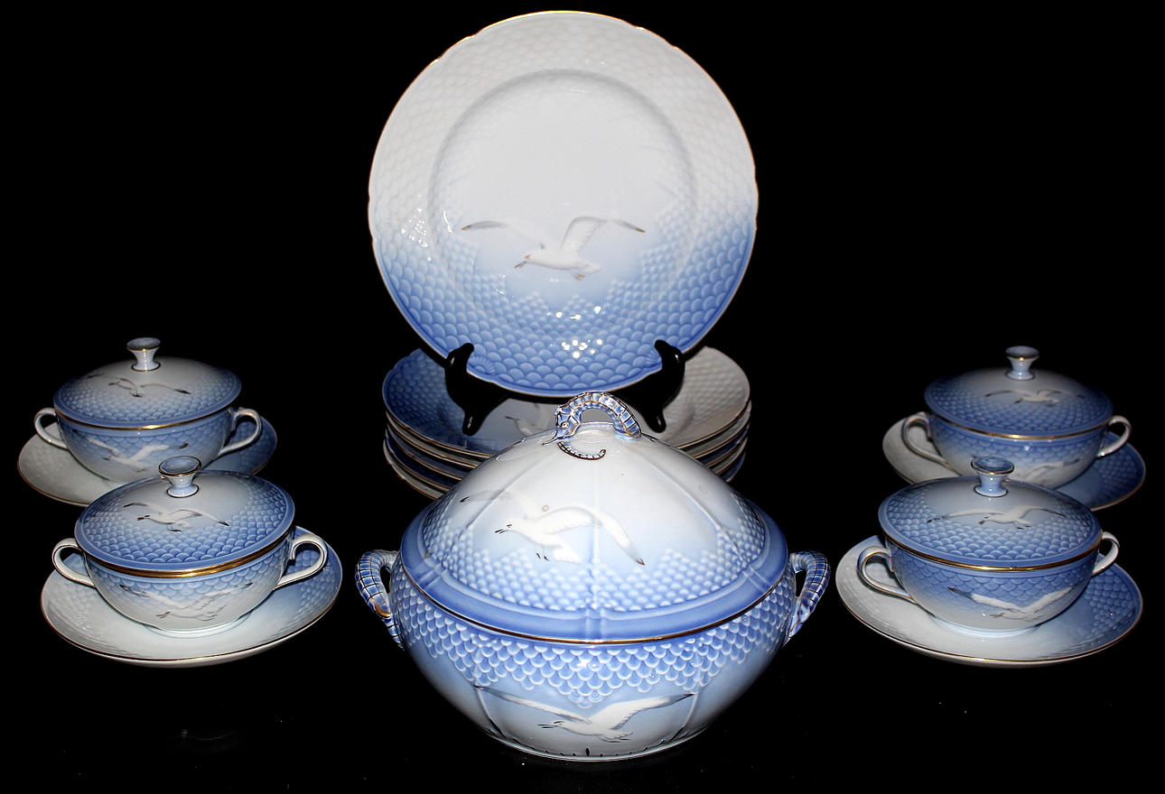 SERVIS, 15 delar, porslin, "Måsen" Bing & Gröndhal.