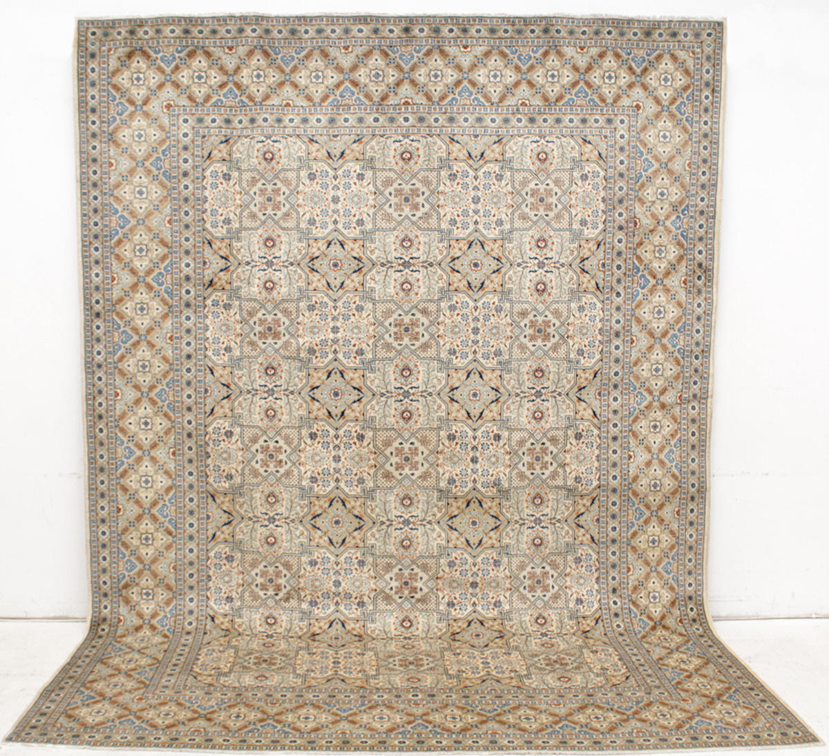 MATTA, Persisk, ljus Keshan, 402 x 292 cm.