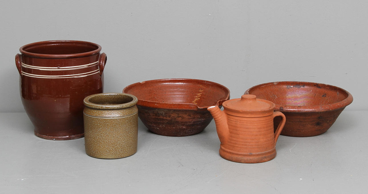 KERAMIK, 5 delar, 1800-1900-tal.