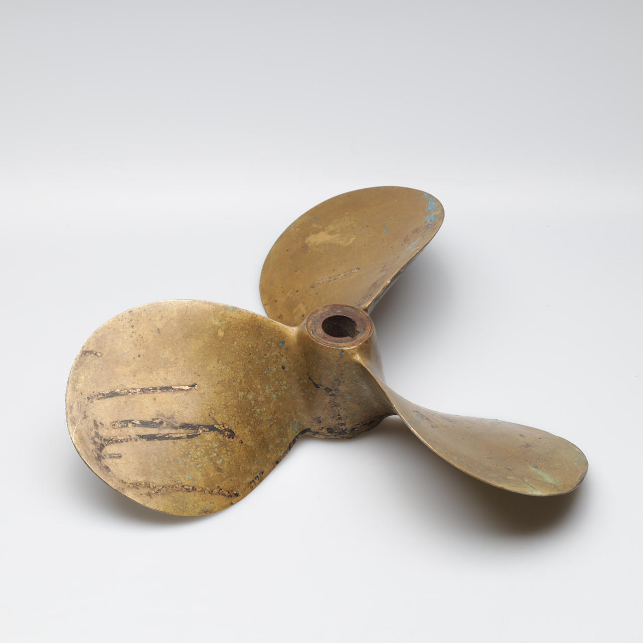 PROPELLER, brass, 20th century.