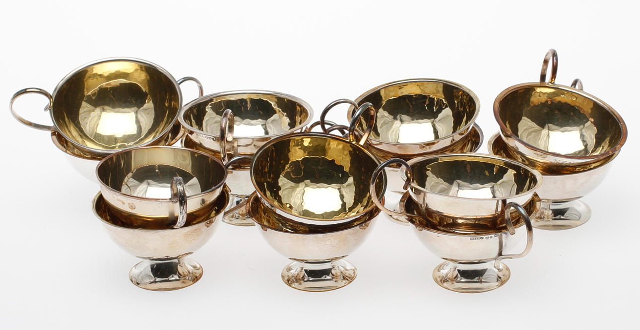 PUNSCHMUGGAR, 14 st, silver, vikt 462,1 gram.